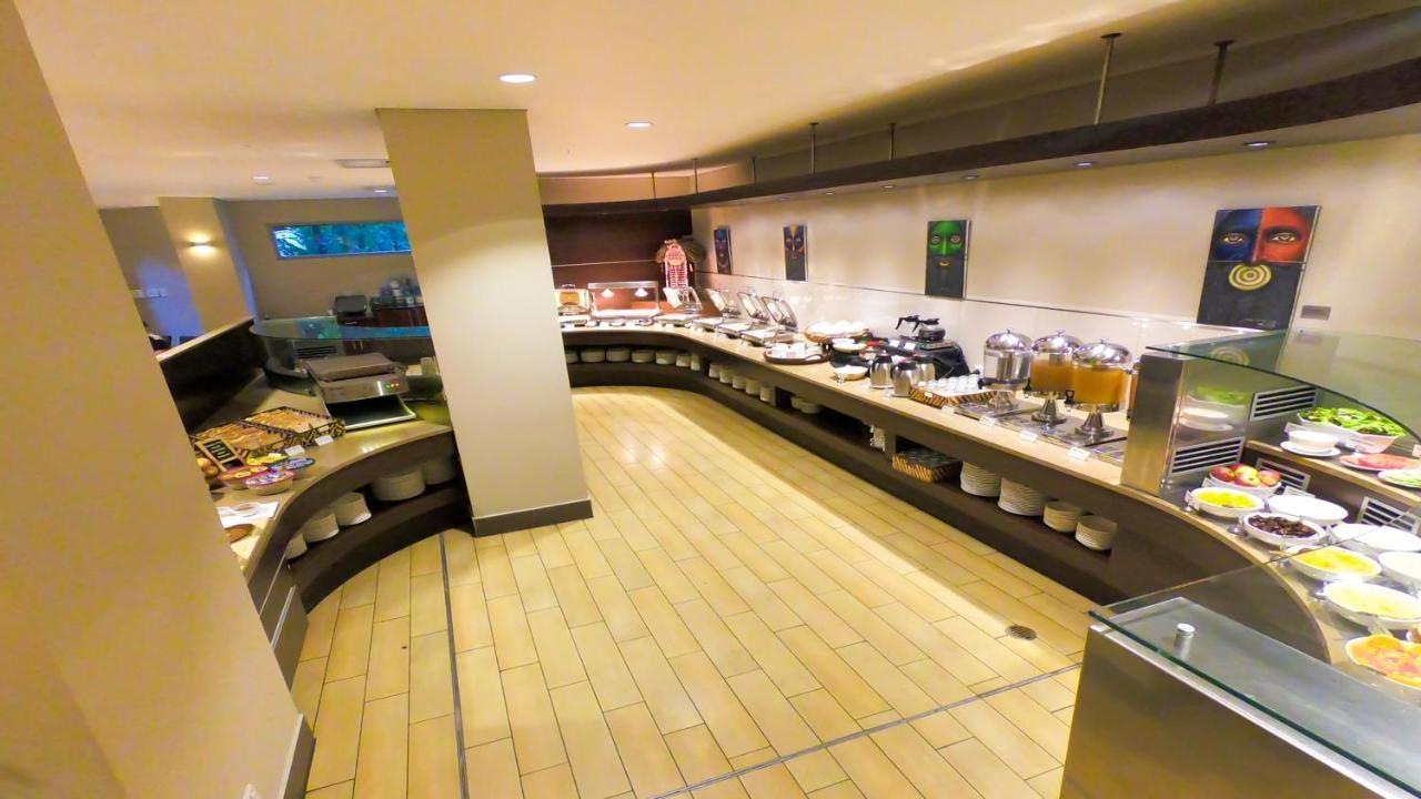 Holiday Inn & Suites Port Moresby By Ihg מראה חיצוני תמונה