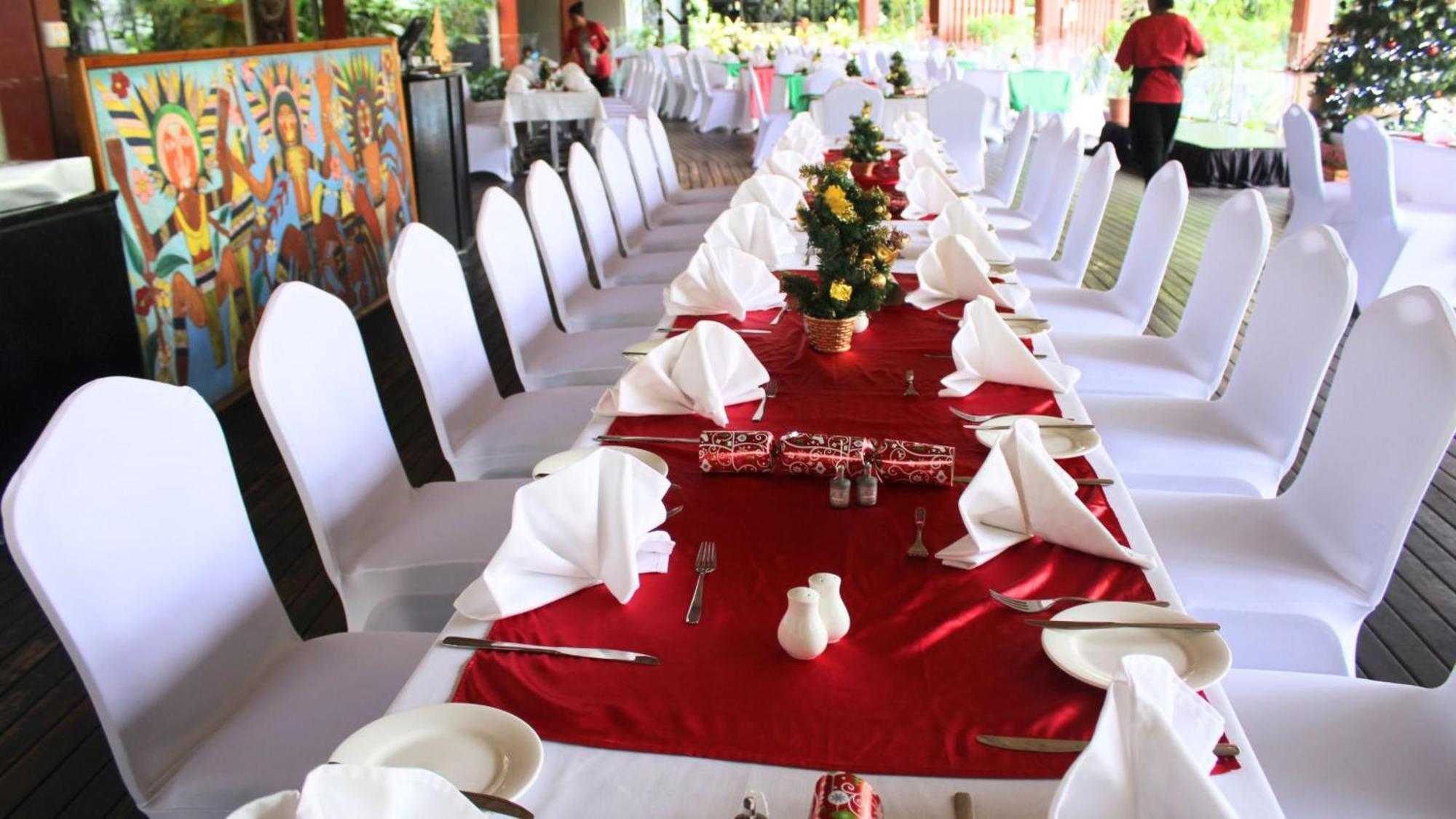 Holiday Inn & Suites Port Moresby By Ihg מראה חיצוני תמונה