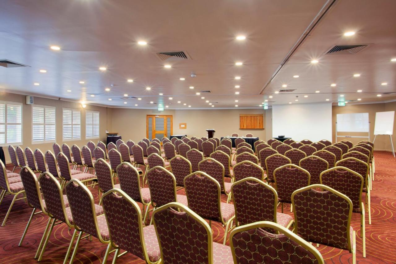 Holiday Inn & Suites Port Moresby By Ihg מראה חיצוני תמונה